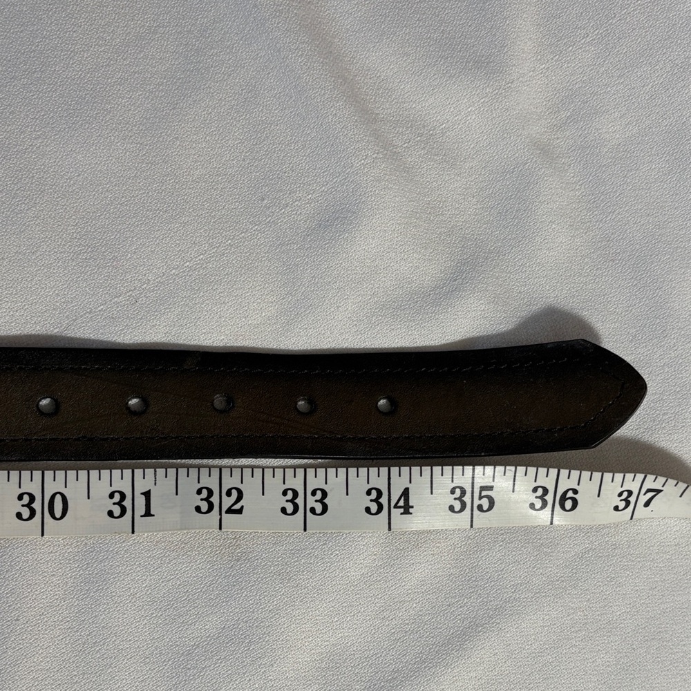 Elegant Vintage Black Leather Belt with Silver Buckle - Size M - Picture 5 of 8